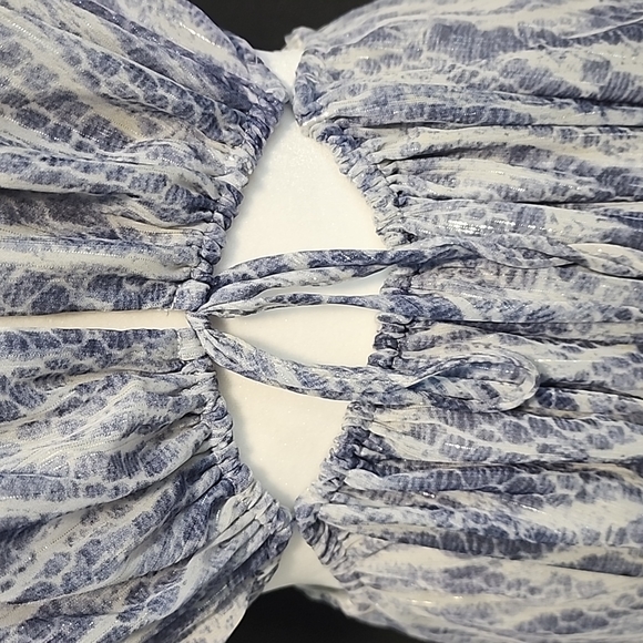 Astr the Label Cutout Halter Abstract Print Maxi Special Occasion Dress. - Picture 6 of 13